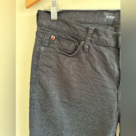 Hudson | Black Jeans with Textured Print, Size 29 ✨ - Picture 3 of 9